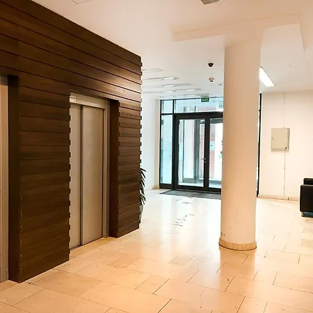 Przytulny Przy Dworcu I Galerii Krakowskiej, Centrum Apartment *