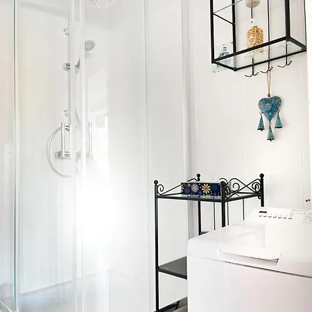 Apartment Przytulny Przy Dworcu I Galerii Krakowskiej, Centrum