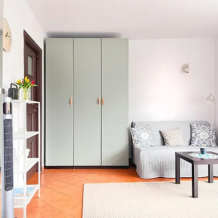 Przytulny Przy Dworcu I Galerii Krakowskiej, Centrum Apartment
