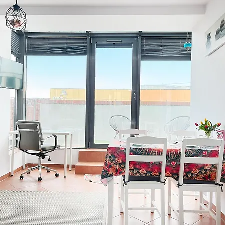 Apartment Przytulny Przy Dworcu I Galerii Krakowskiej, Centrum Krakow